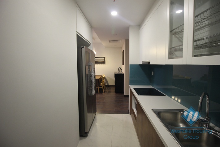 Nice two bedrooms apartment for rent in Discovery building, Cau Giay district, Ha Noi